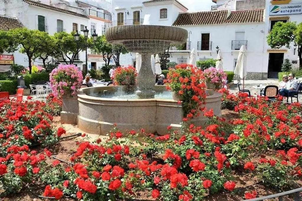 XIV Apartamentos Morales Y Arnal Estepona