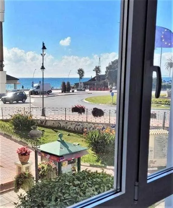 XIV Apartamentos Morales Y Arnal Estepona Espanha